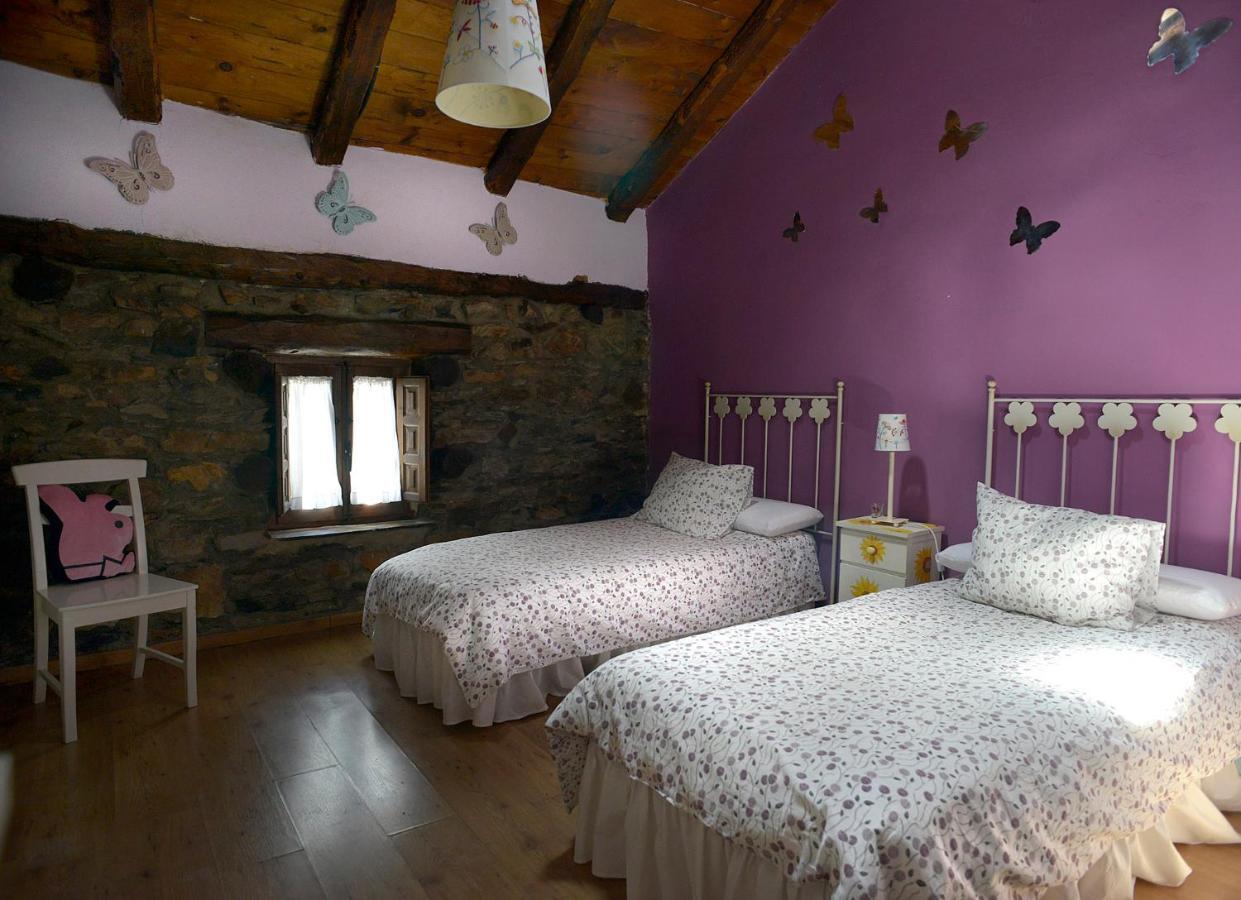 La Casita De Leire Casa de hóspedes Tamajon Exterior foto