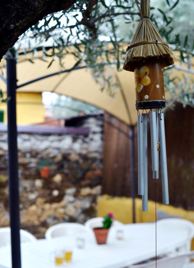 La Casita De Leire Casa de hóspedes Tamajon Exterior foto